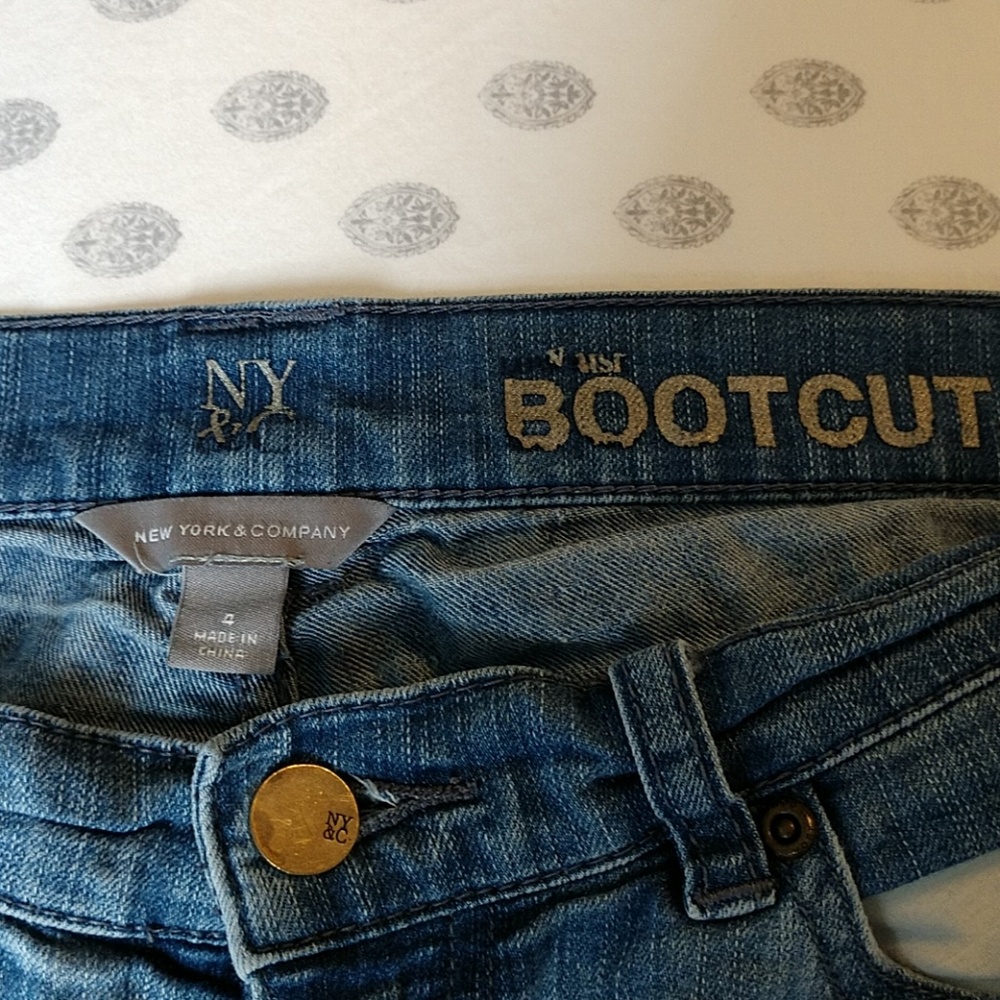Jeans - Picture 2 of 2
